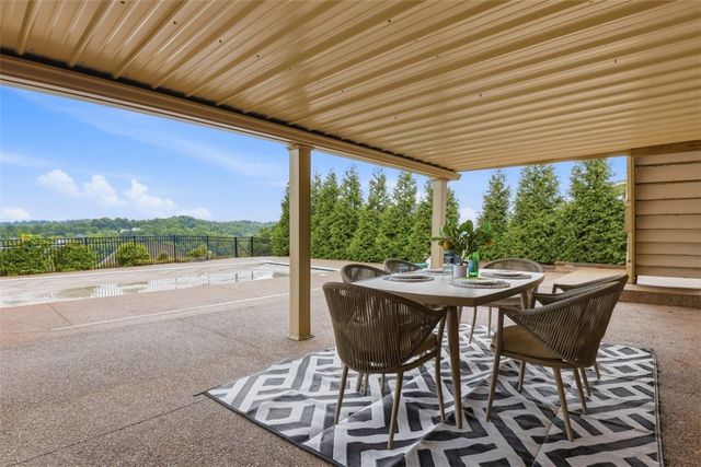 604 Drover Drive, Peters Twp, PA 15367