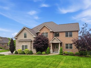 604 Drover Drive, Peters Twp, PA 15367
