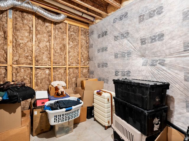 11576 S DORIAN DR, South Jordan, UT 84009