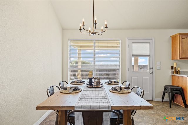 1516 Paint Brush Drive, Lockhart, TX 78644