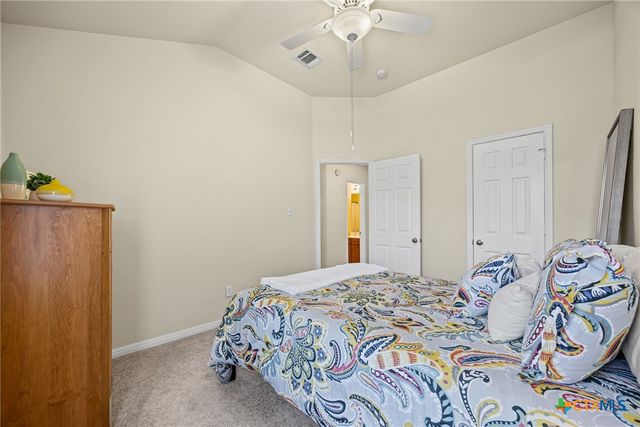 1516 Paint Brush Drive, Lockhart, TX 78644
