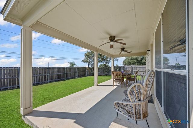 1516 Paint Brush Drive, Lockhart, TX 78644