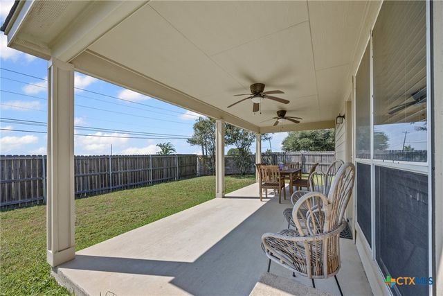 1516 Paint Brush Drive, Lockhart, TX 78644