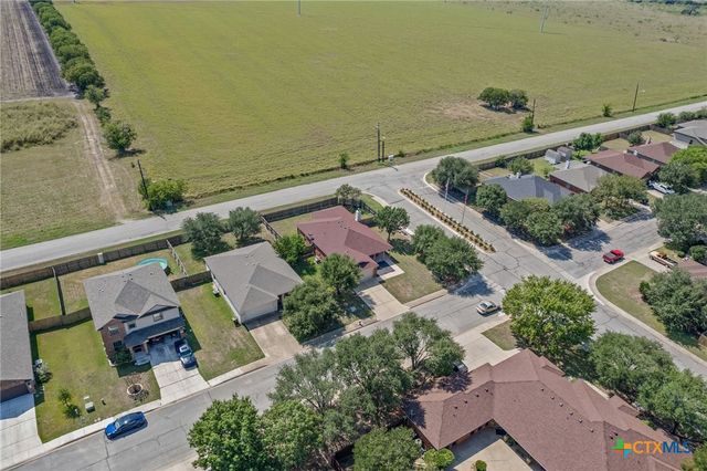 1516 Paint Brush Drive, Lockhart, TX 78644