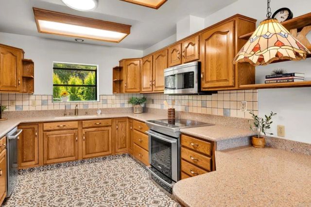1752 Grove Road, El Cajon, CA 92020