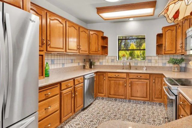 1752 Grove Road, El Cajon, CA 92020