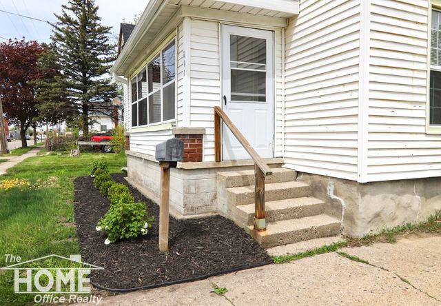 111 Oak Street, Durand, MI 48429