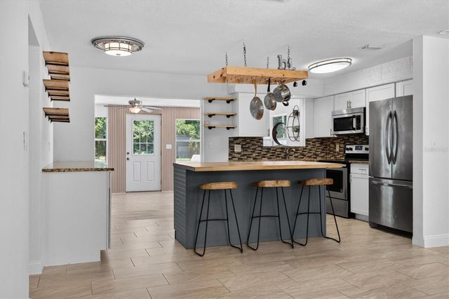 2524 FLORIDA BOULEVARD, South Daytona, FL 32119