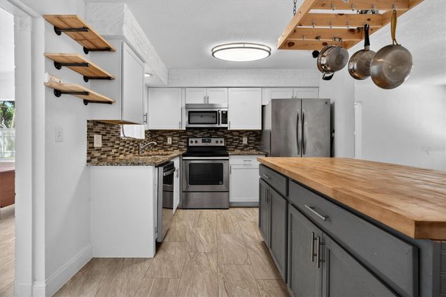 2524 FLORIDA BOULEVARD, South Daytona, FL 32119