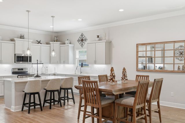 62 Brilliance Boulevard, Freeport, FL 32439