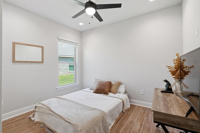 62 Brilliance Boulevard, Freeport, FL 32439