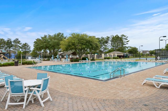 62 Brilliance Boulevard, Freeport, FL 32439