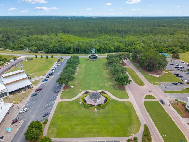 62 Brilliance Boulevard, Freeport, FL 32439