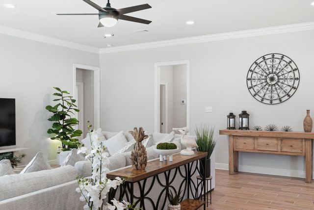 62 Brilliance Boulevard, Freeport, FL 32439