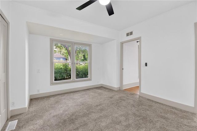 421 3rd Street, Belton, MO 64012