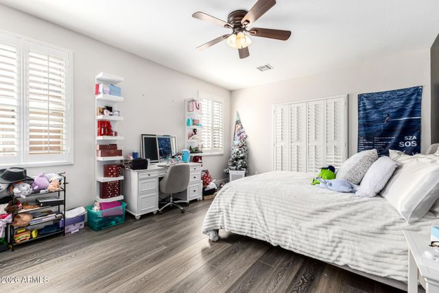 21231 N 38TH Place, Phoenix, AZ 85050