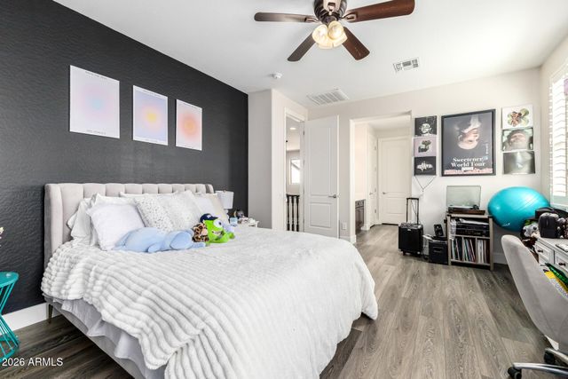 21231 N 38TH Place, Phoenix, AZ 85050