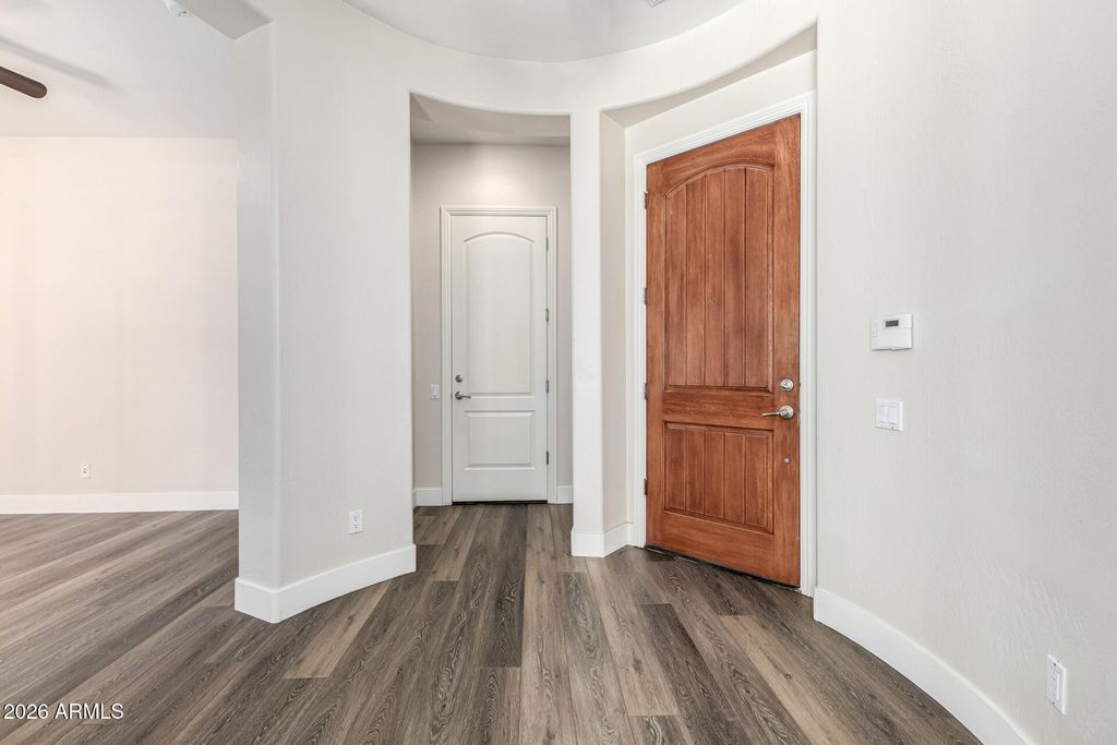 21231 N 38TH Place, Phoenix, AZ 85050 — photo 4