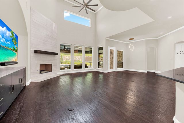 6616 CROWN FOREST Drive, Plano, TX 75024