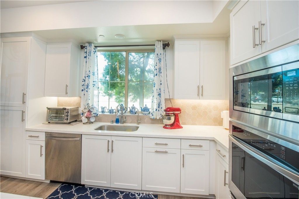 Image 14 of property listing at 7003 Citron Lane, Cypress, CA 90630