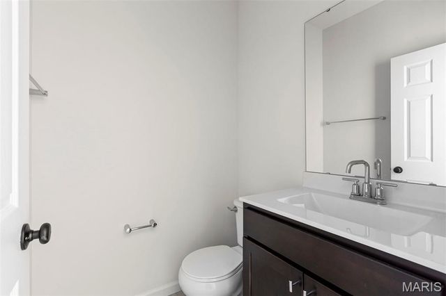 2312 Fernau Court, Florissant, MO 63031