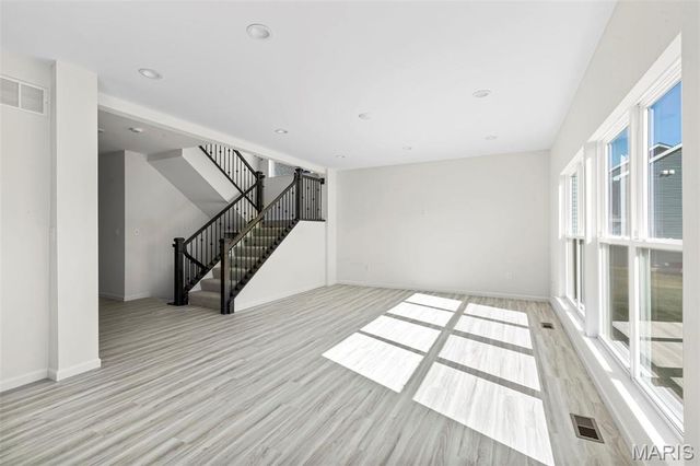 2312 Fernau Court, Florissant, MO 63031