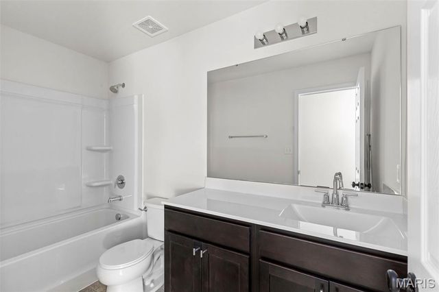 2312 Fernau Court, Florissant, MO 63031