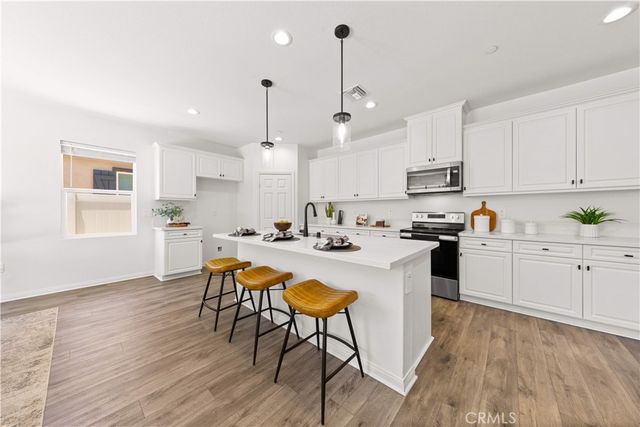 28303 Blackjack Drive, Menifee, CA 92585