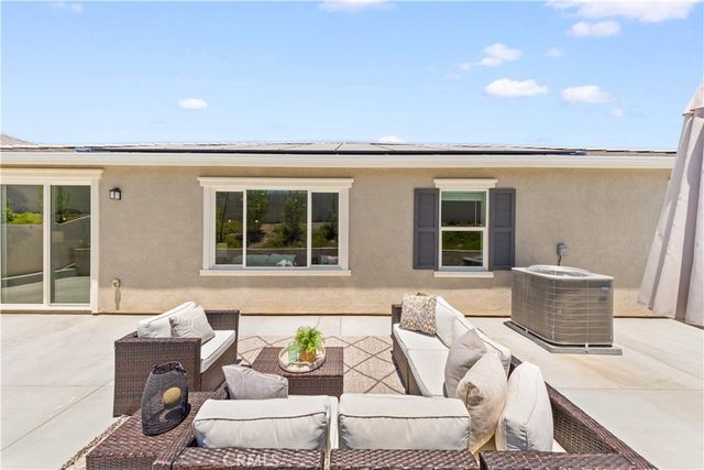 28303 Blackjack Drive, Menifee, CA 92585