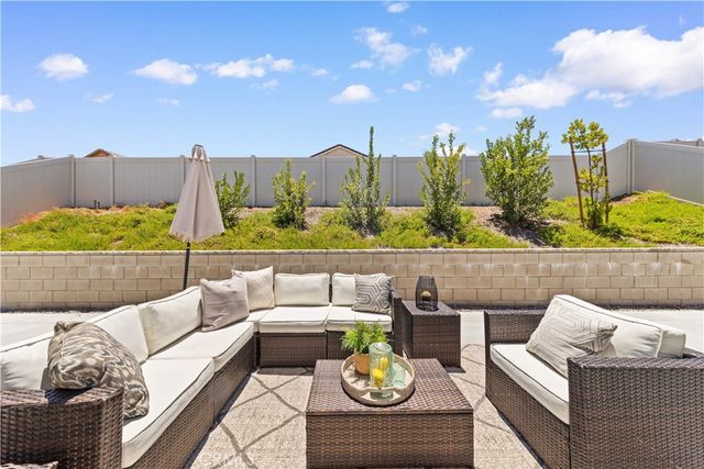 28303 Blackjack Drive, Menifee, CA 92585