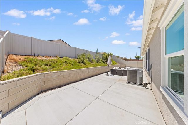 28303 Blackjack Drive, Menifee, CA 92585