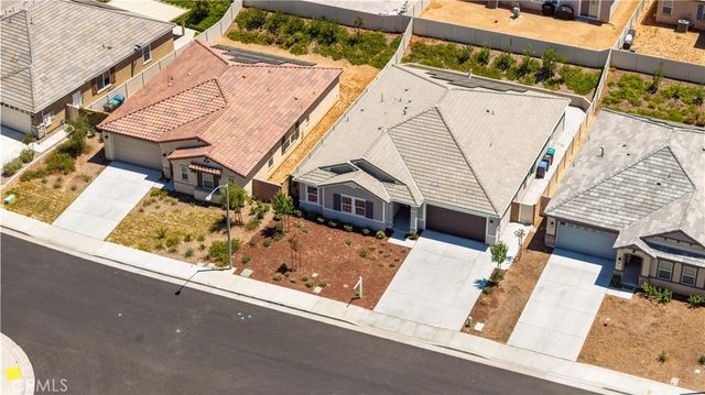 28303 Blackjack Drive, Menifee, CA 92585