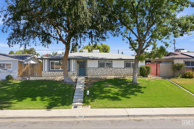 3516 Cardinal Avenue, Bakersfield, CA 93306