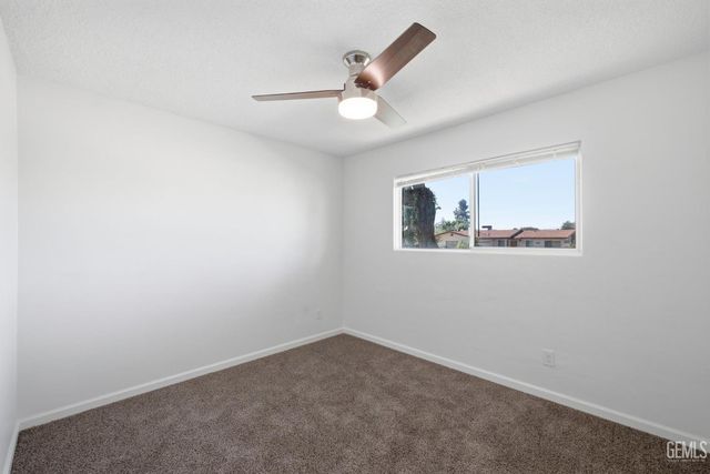 3516 Cardinal Avenue, Bakersfield, CA 93306