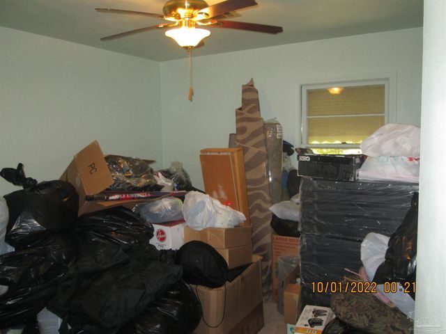 17 Linda St, Pensacola, FL 32506