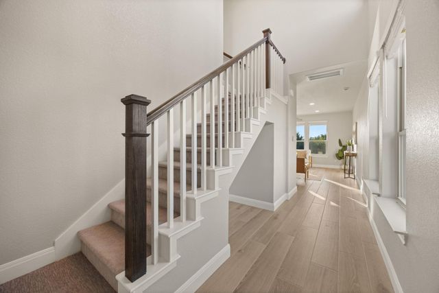 5300 Traviston DR, Austin, TX 78738