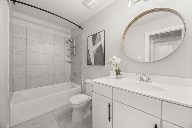 5300 Traviston DR, Austin, TX 78738