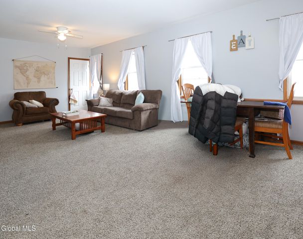 11 Second Street, Coeymans, NY 12045