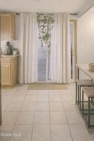 11 Second Street, Coeymans, NY 12045