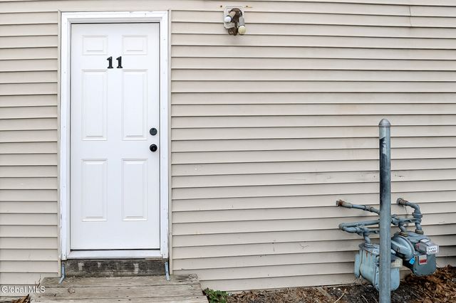 11 Second Street, Coeymans, NY 12045