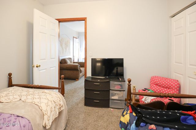 11 Second Street, Coeymans, NY 12045