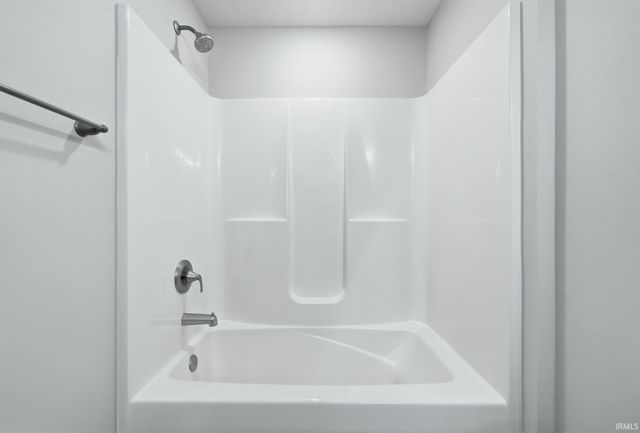 495 Merriweather Passage, Fort Wayne, IN 46845