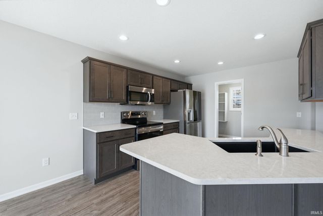 495 Merriweather Passage, Fort Wayne, IN 46845