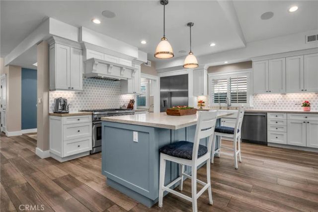 28060 Santona Drive, Rancho Palos Verdes, CA 90275