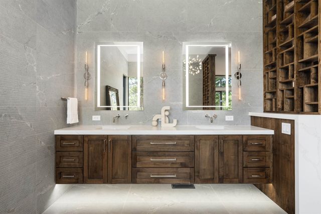 9337 Heartwood Drive, Truckee, CA 96161