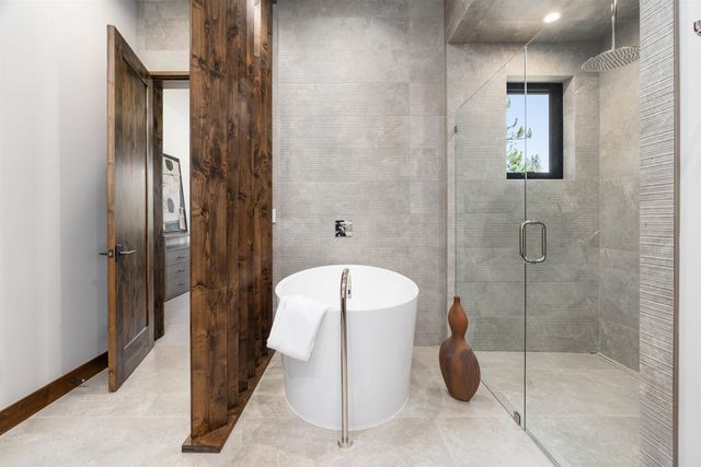 9337 Heartwood Drive, Truckee, CA 96161