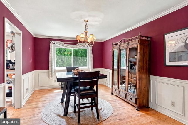 314 LAKESHORE DR, Marlton, NJ 08053
