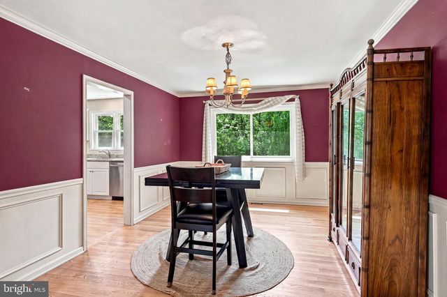 314 LAKESHORE DR, Marlton, NJ 08053