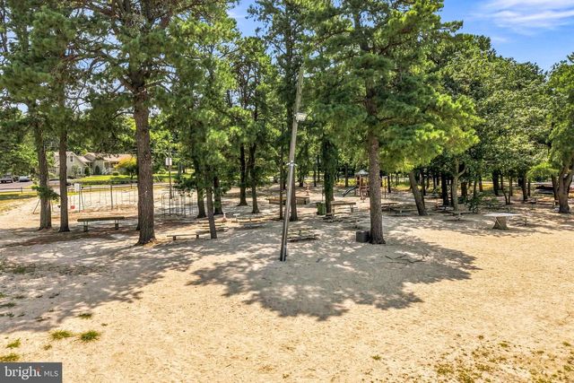 314 LAKESHORE DR, Marlton, NJ 08053