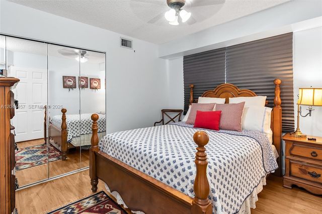 2603 NW 103rd Avenue 310, Sunrise, FL 33322